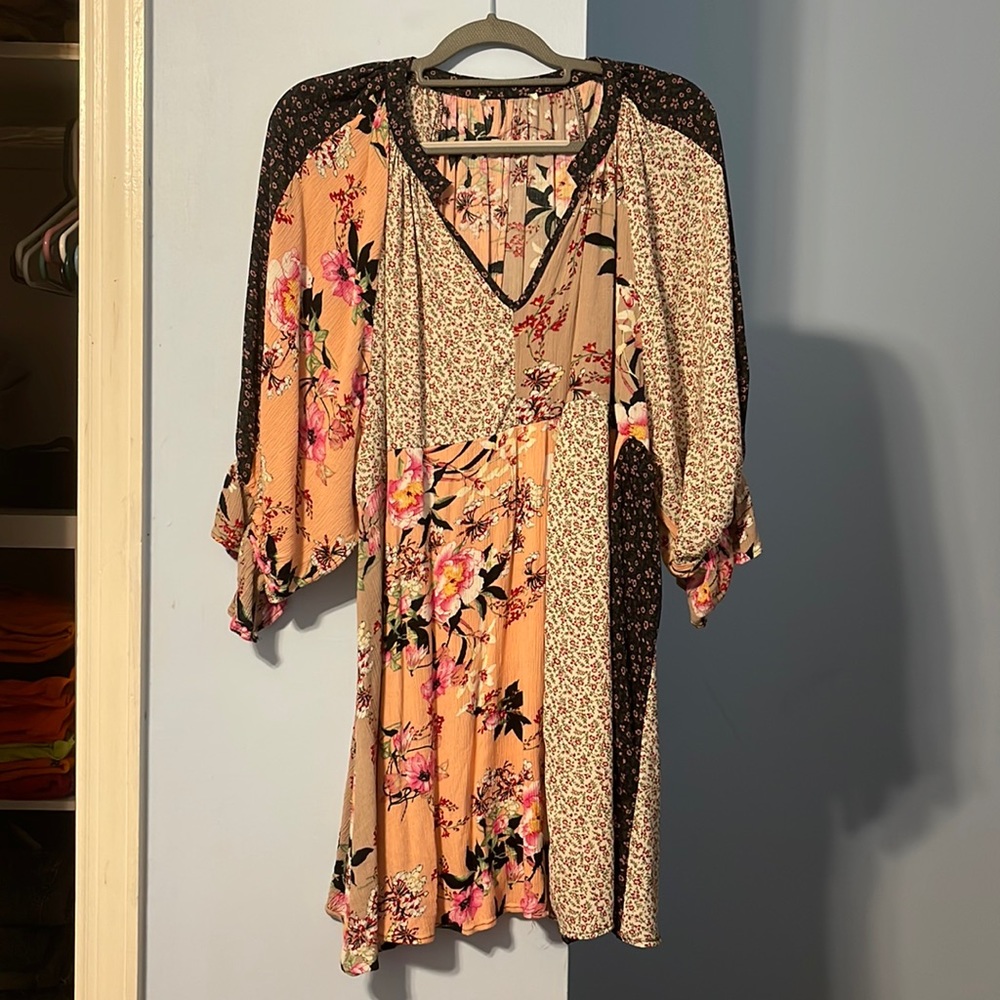 PATTERNED DRESS